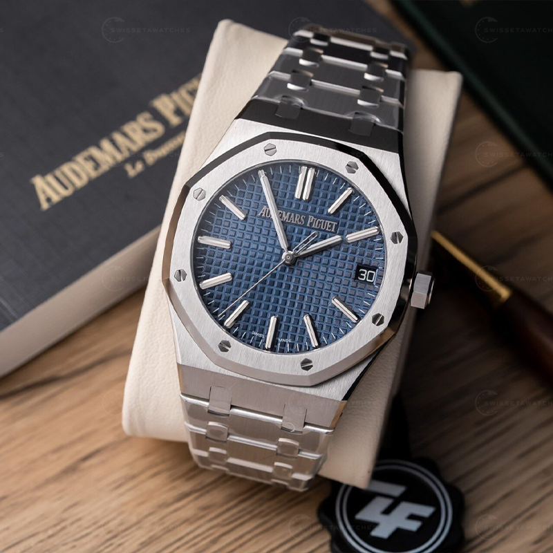 Audemars Piguet Royal Oak 15510ST - 50th Anniversary - Mavi Kadran - ZF Super Clone - Çelik Kasa - Cal.4302 Sistem - Özel Rotor (2)
