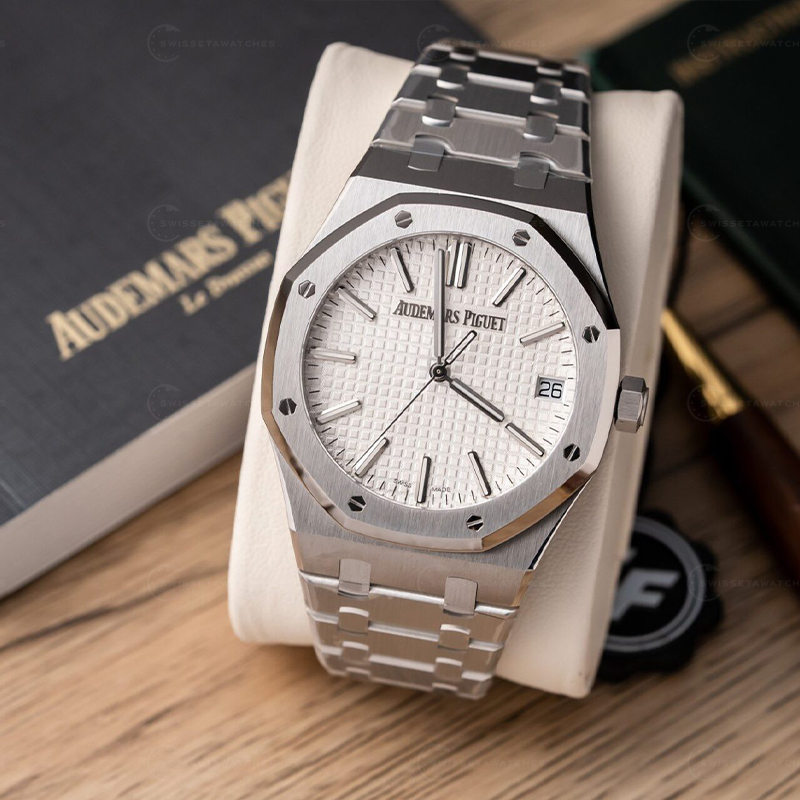Audemars Piguet Royal Oak 50th Anniversary - 15510ST.OO.1320ST- ZF Super Clone - 41mm-Cal (2)