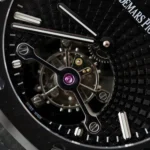 Audemars Piguet Royal Oak 26522CE clone saat – siyah seramik kasa, açık tourbillon mekanizma, 41mm APS üretimi replika model.