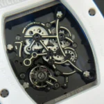 Richard Mille RM055 Bubba Watson beyaz seramik kasalı clone saat – iskelet kadran, manuel mekanizma, BBR üretimi yüksek kalite model.